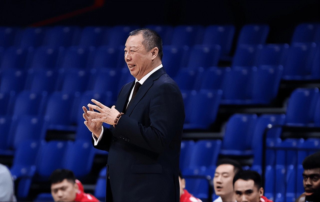 关于今晚深圳男篮主帅复盘——意甲节点到来；信心回归；纪律约束更严格的信息