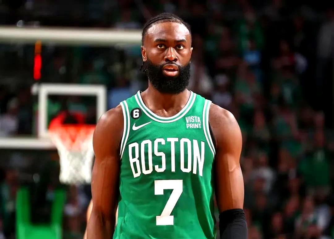 包含NBA季后赛赛后再迎强敌，波士顿凯尔特人扳平良机，主帅态度——气氛紧张，轮换策略成焦点的词条