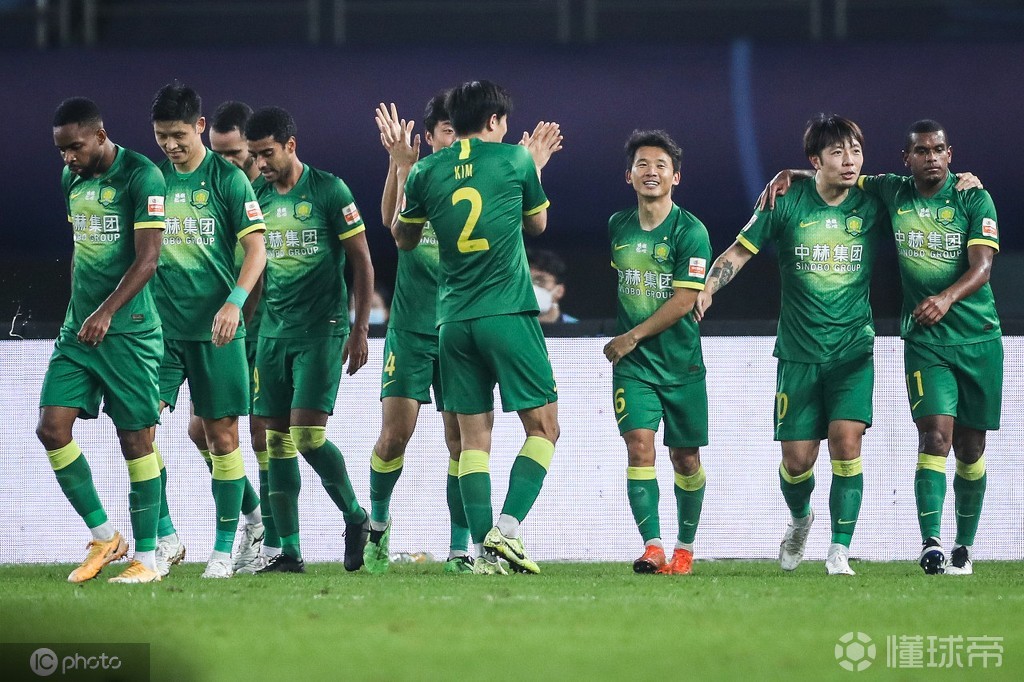 今夜门兴格拉德巴赫备战亚冠，迎来里程碑细节曝光，质疑声仍在，球队文化再被提及的简单介绍