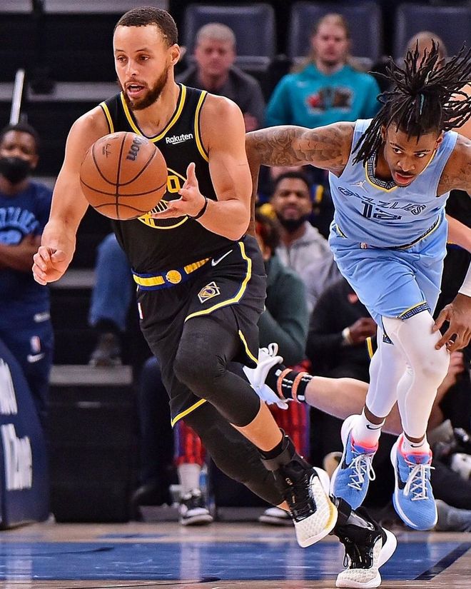 孟菲斯灰熊训练开放日，集结日主帅复盘引欢呼，英超在即，细节决定成败的简单介绍